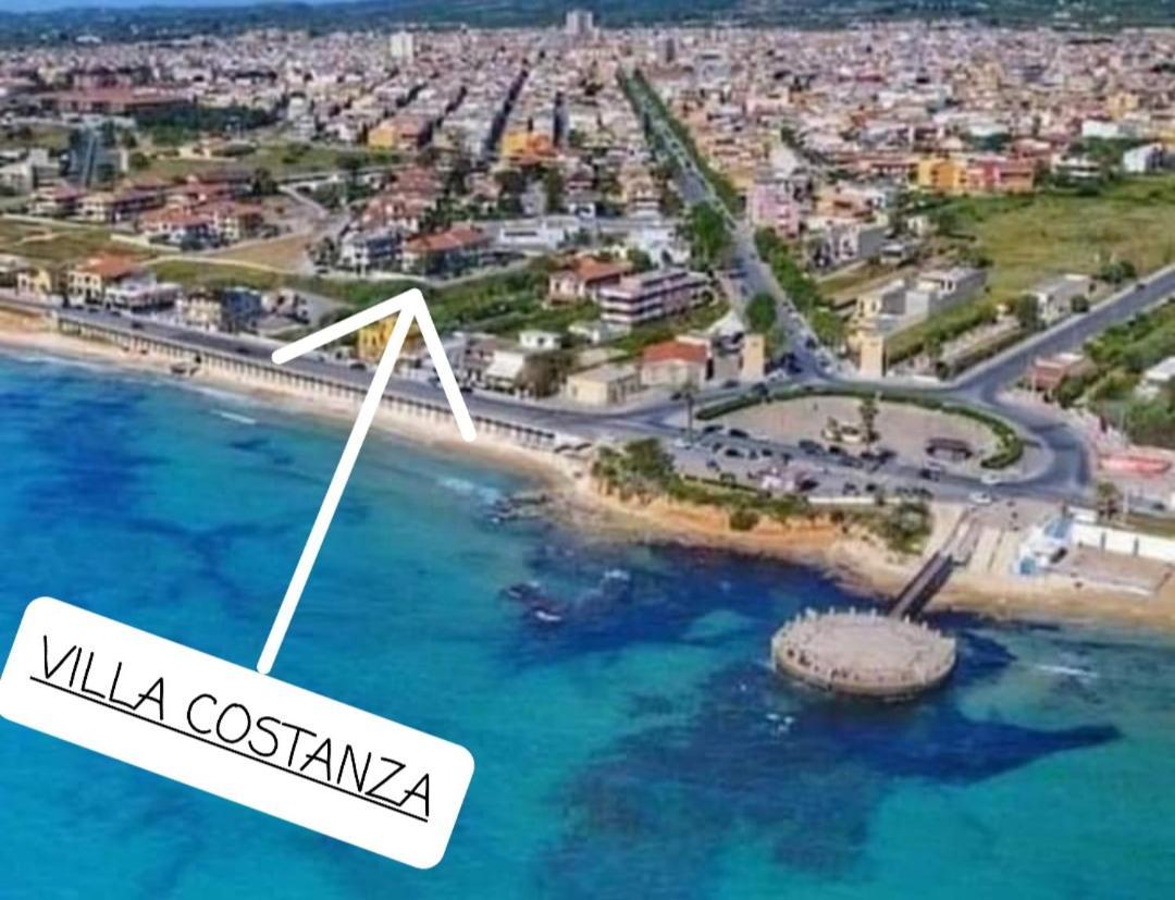 Villa Costanza Casa Vacanze Avola Exteriör bild